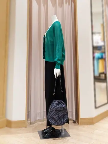 ANY 岩田 コーディネート画像