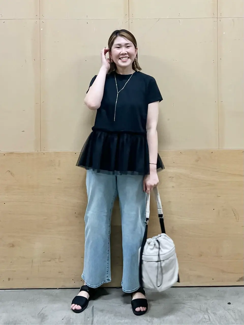 ANY 林 コーディネート画像