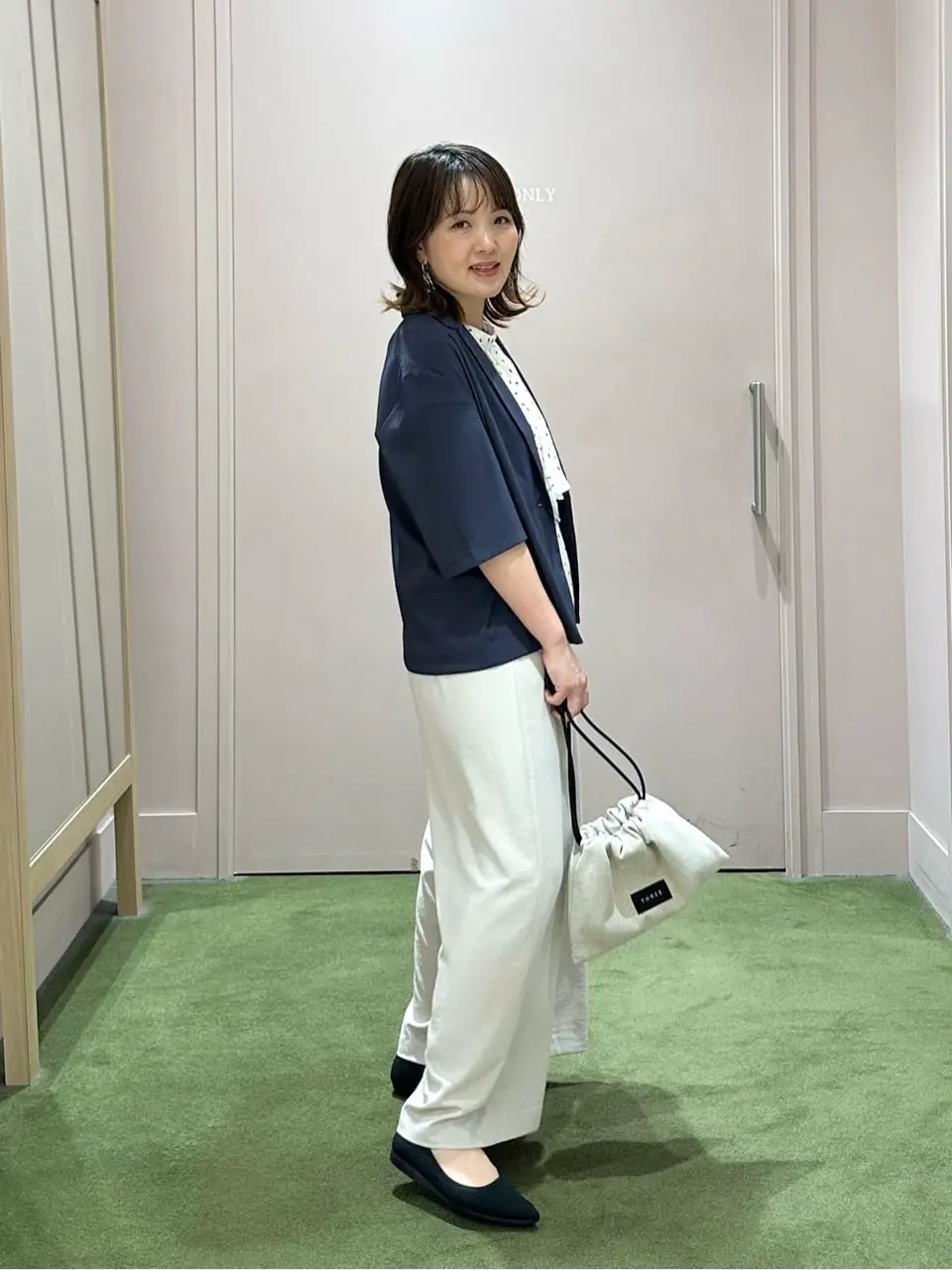 ANY フジコ コーディネート画像