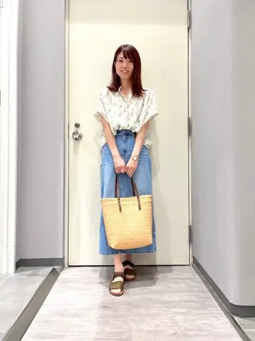 ANY 金井 コーディネート画像