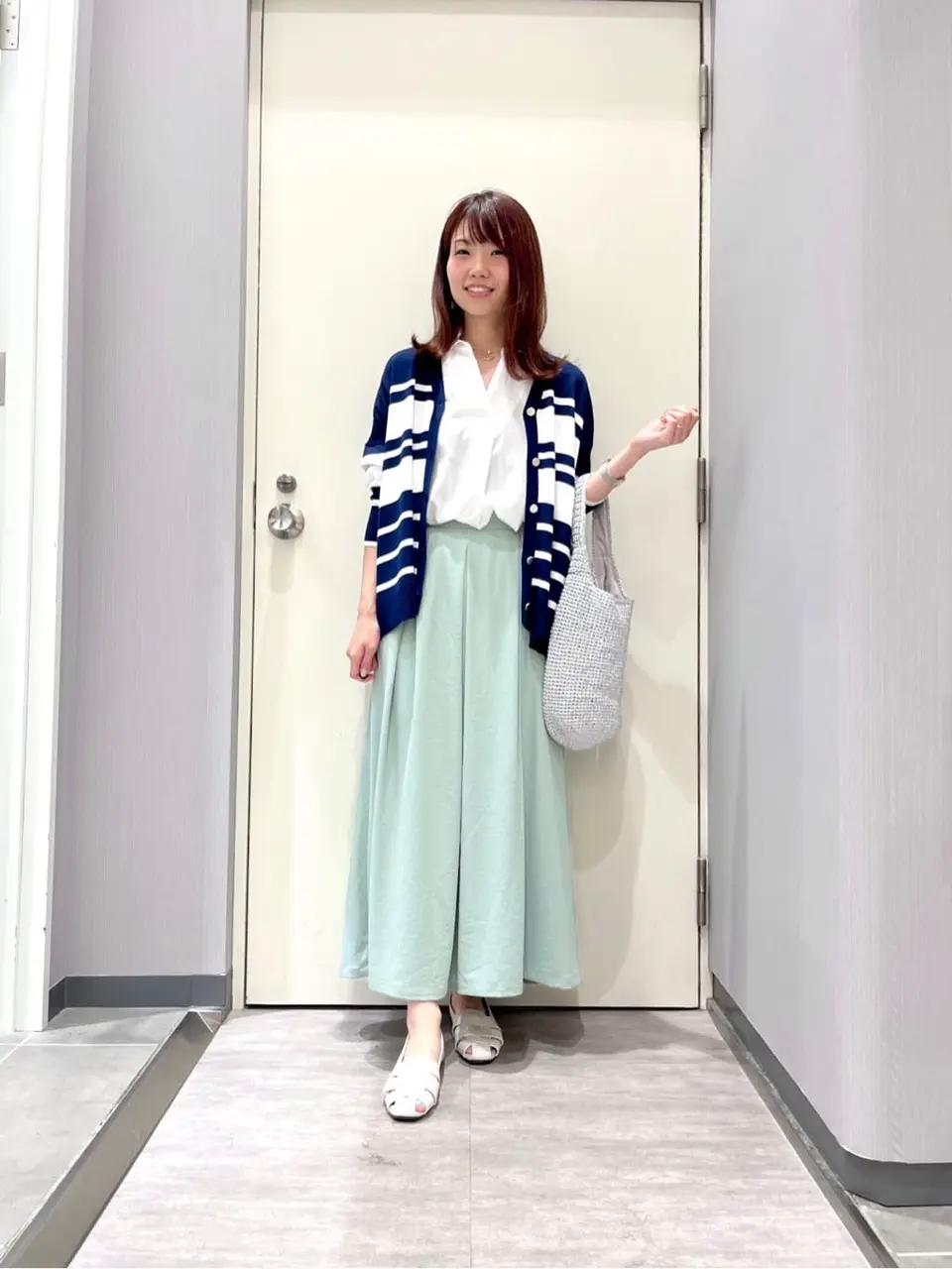 ANY 金井 コーディネート画像