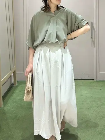 ANY フジコ コーディネート画像