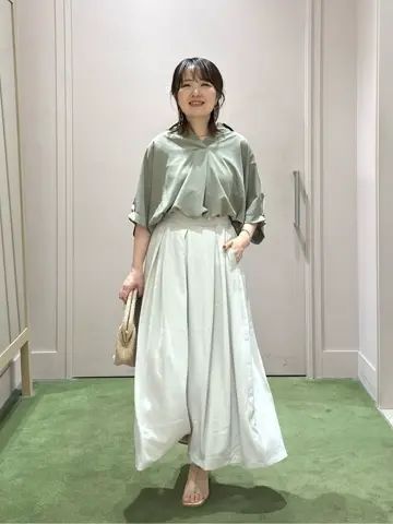 ANY フジコ コーディネート画像