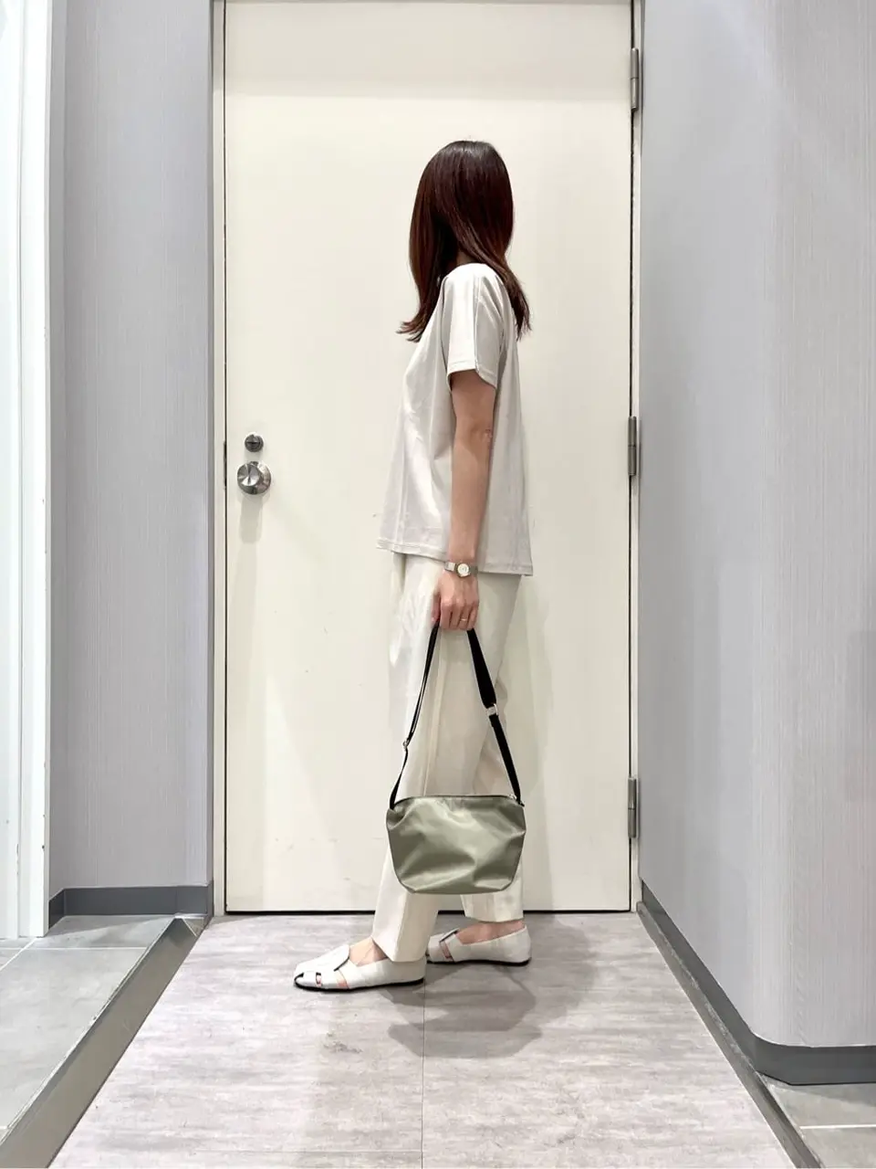 ANY 金井 コーディネート画像