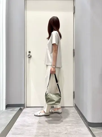 ANY 金井 コーディネート画像