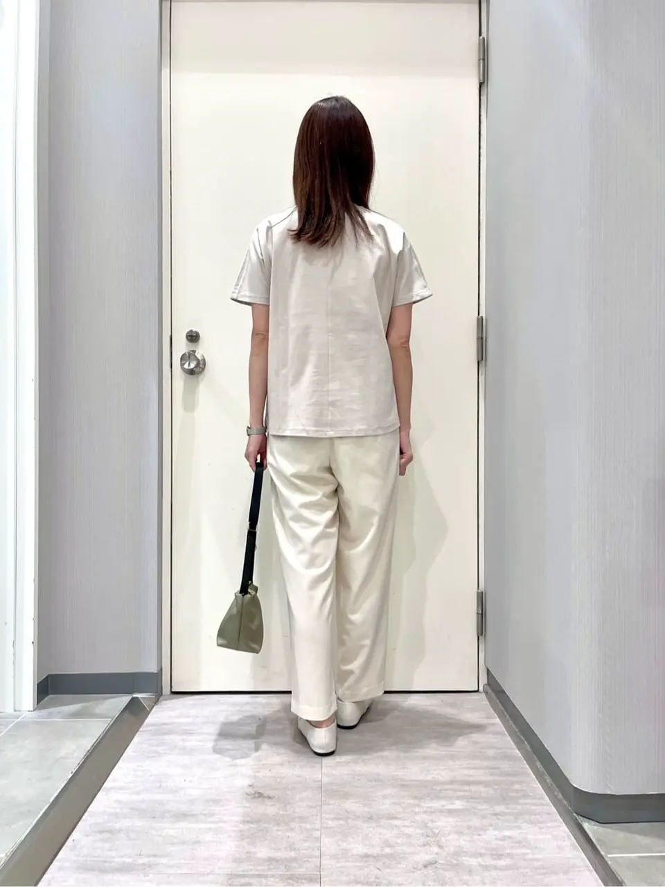 ANY 金井 コーディネート画像