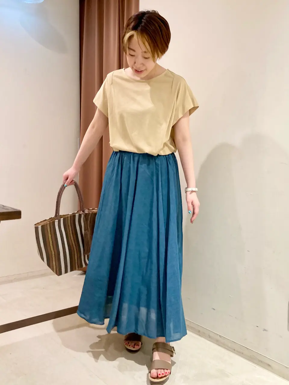 ANY 河本 コーディネート画像