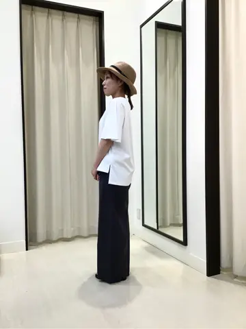 ANY 伊藤 コーディネート画像