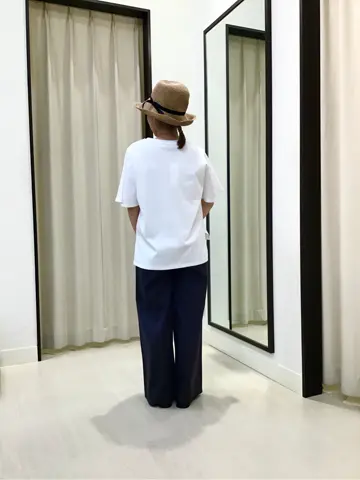 ANY 伊藤 コーディネート画像