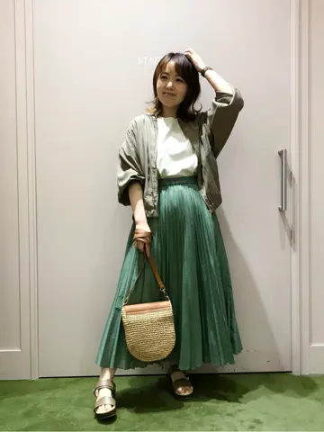 ANY フジコ コーディネート画像