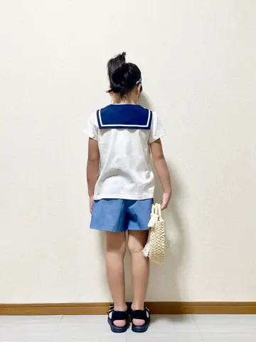 ANY MIKA コーディネート画像