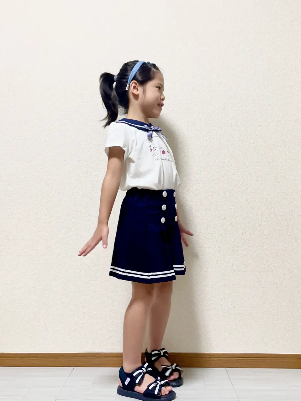 ANY MIKA コーディネート画像