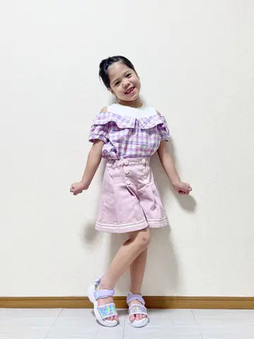 ANY MIKA コーディネート画像