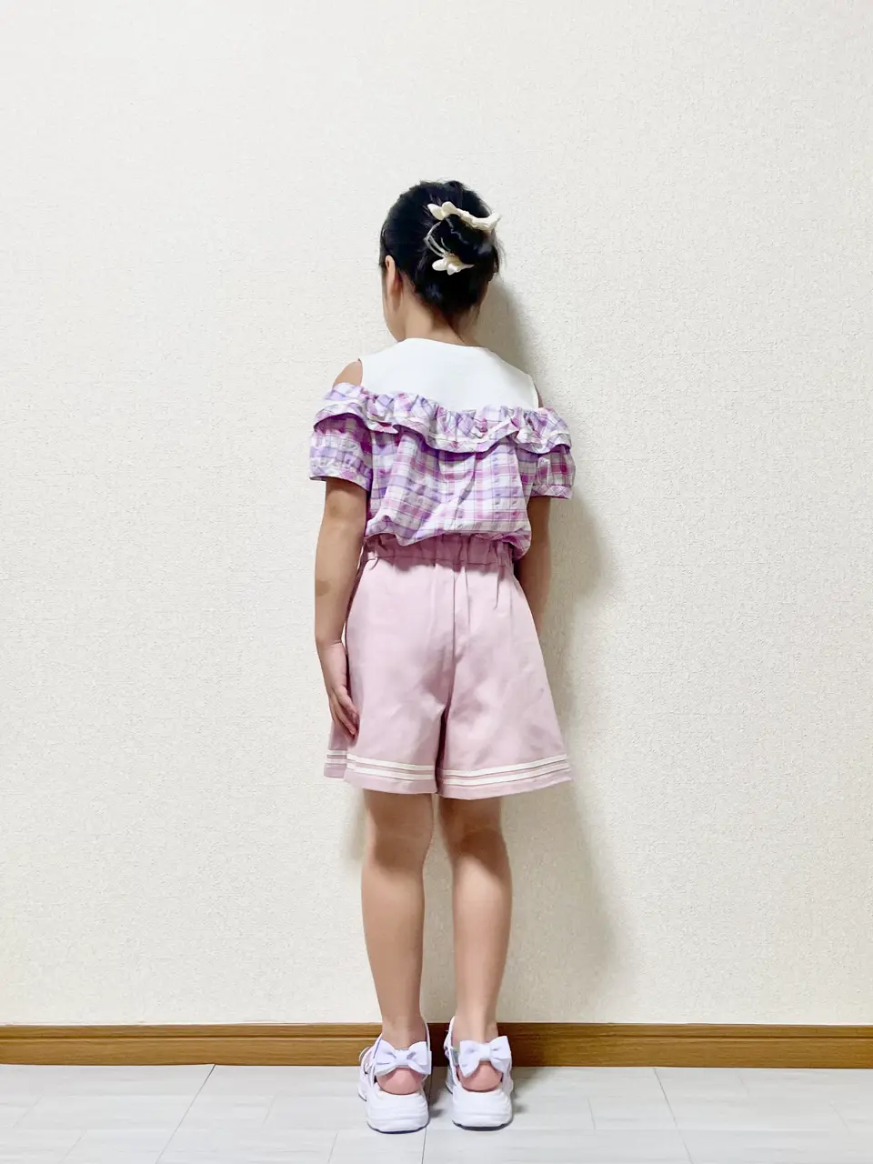 ANY MIKA コーディネート画像