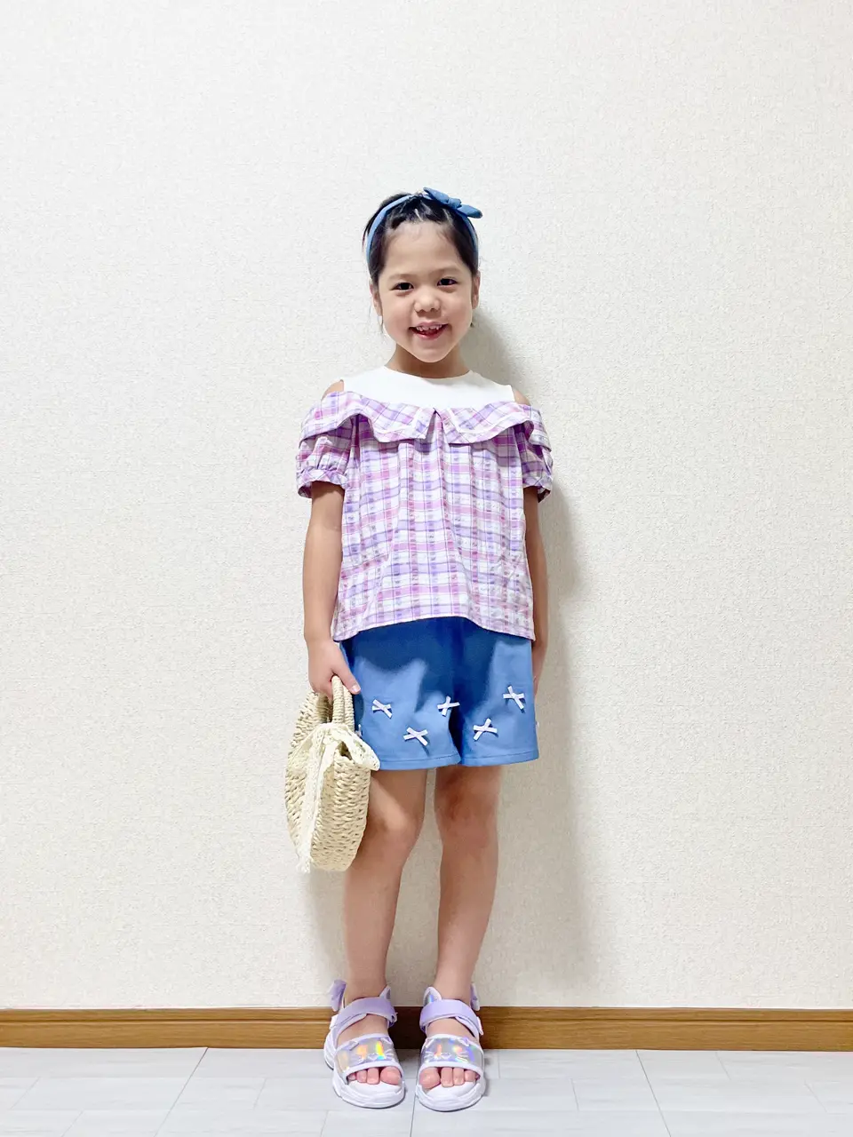 ANY MIKA コーディネート画像