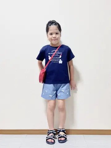 ANY MIKA コーディネート画像