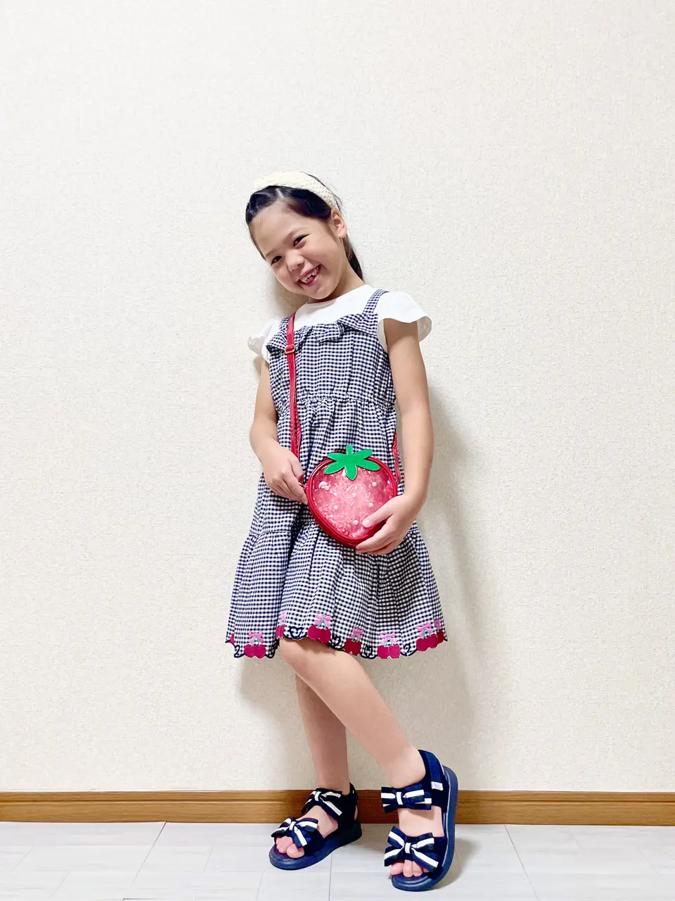 ANY MIKA コーディネート画像