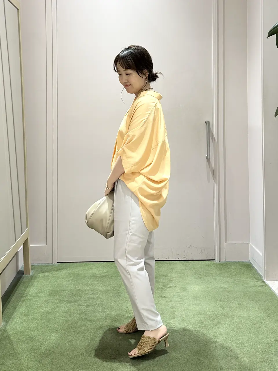 ANY フジコ コーディネート画像