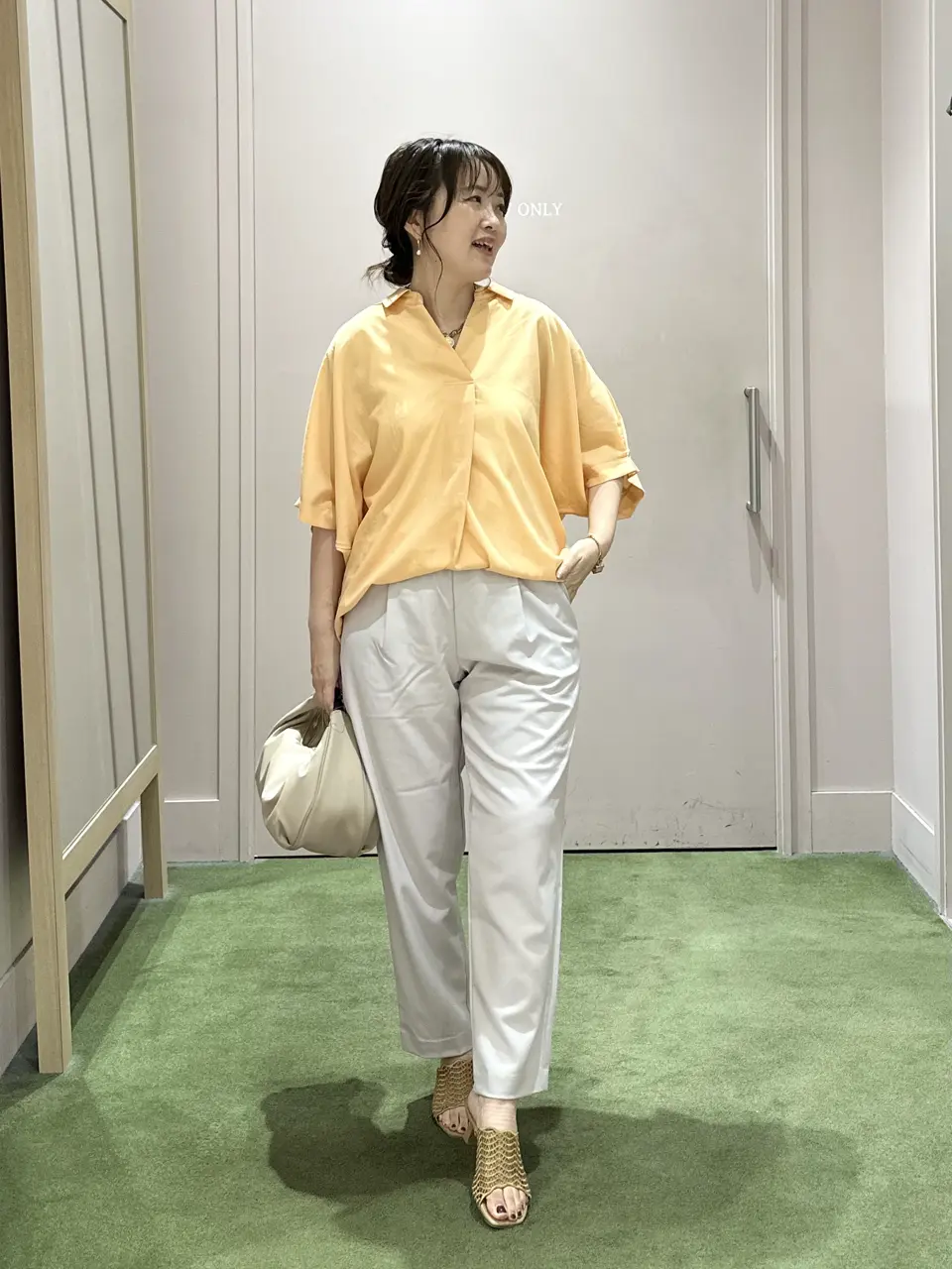 ANY フジコ コーディネート画像