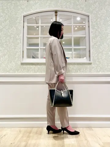 ANY SIS MIKA コーディネート画像