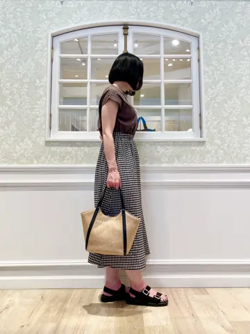 ANY SIS MIKA コーディネート画像