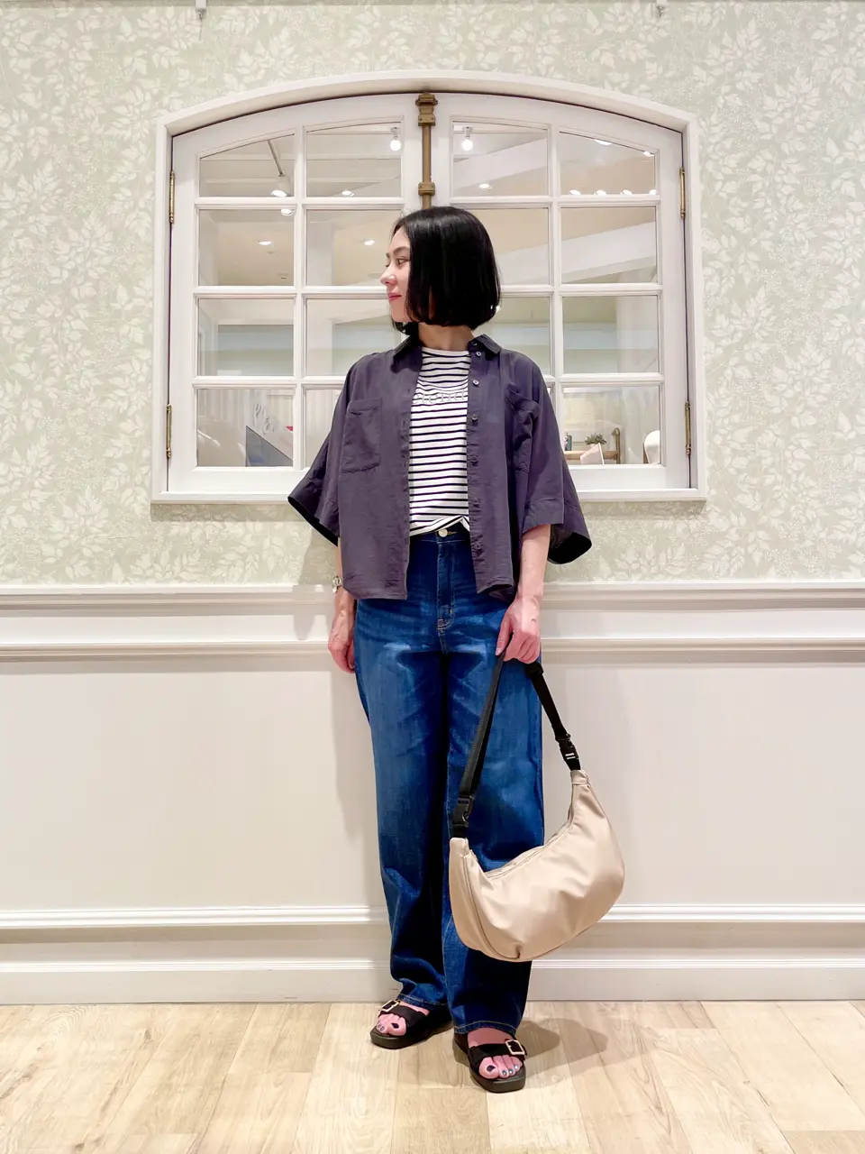 ANY MIKA コーディネート画像