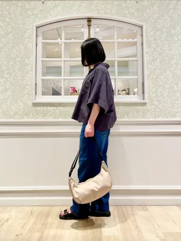 ANY MIKA コーディネート画像