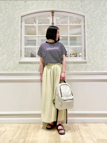 ANY MIKA コーディネート画像