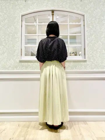 ANY MIKA コーディネート画像