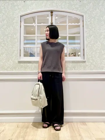 ANY MIKA コーディネート画像