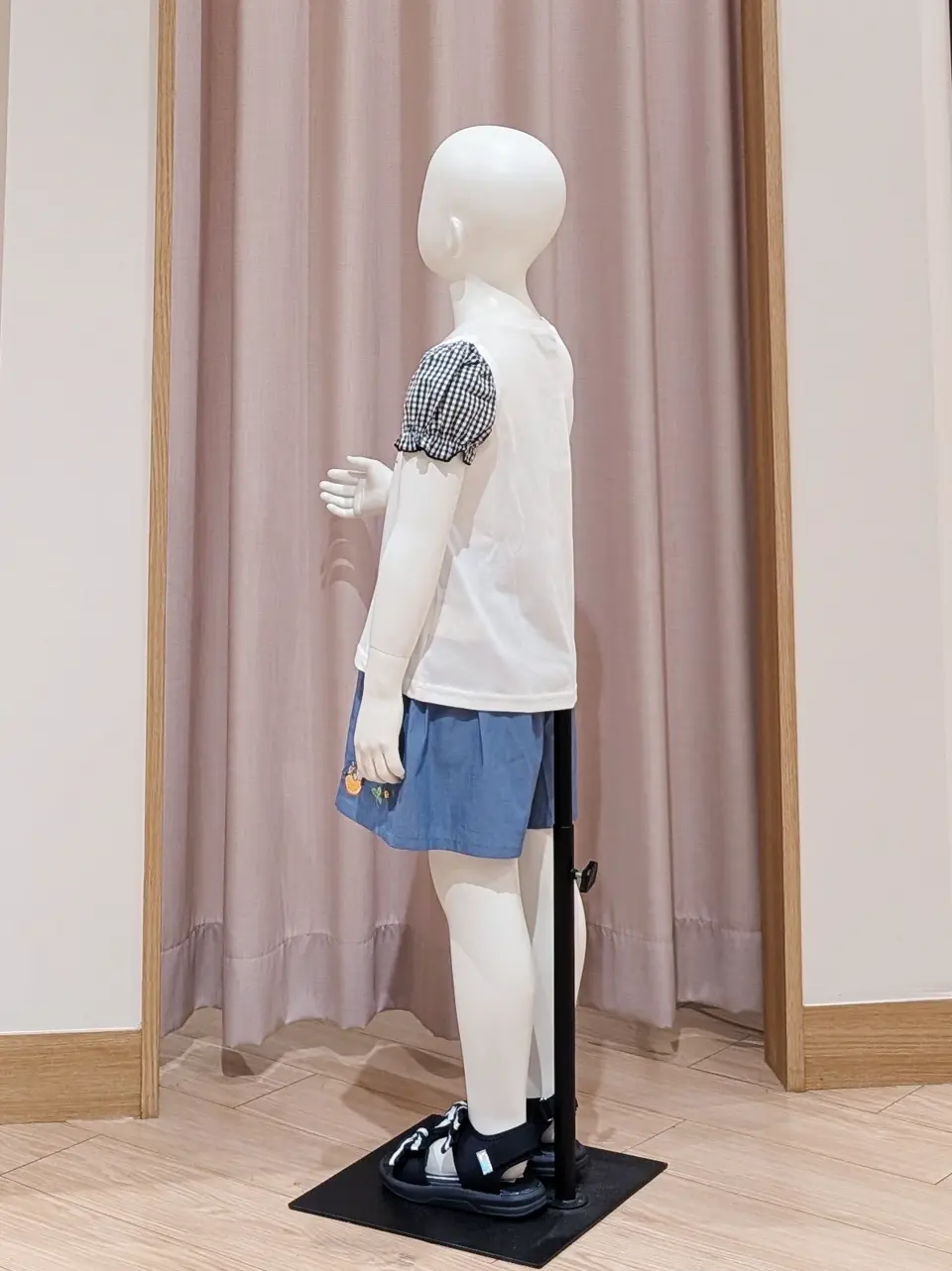 ANY 奥原 コーディネート画像