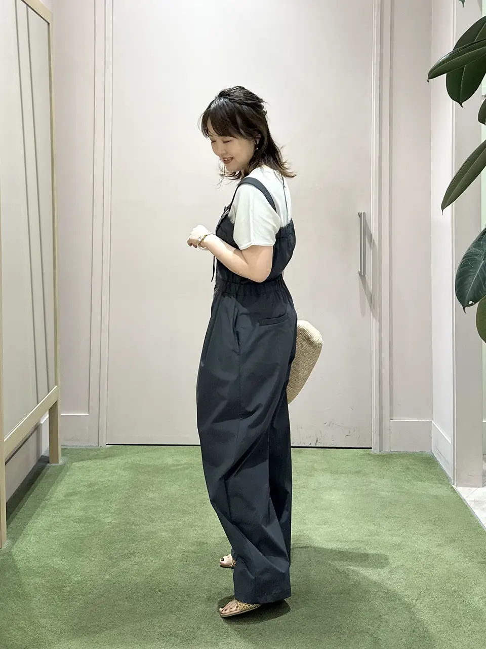 ANY フジコ コーディネート画像