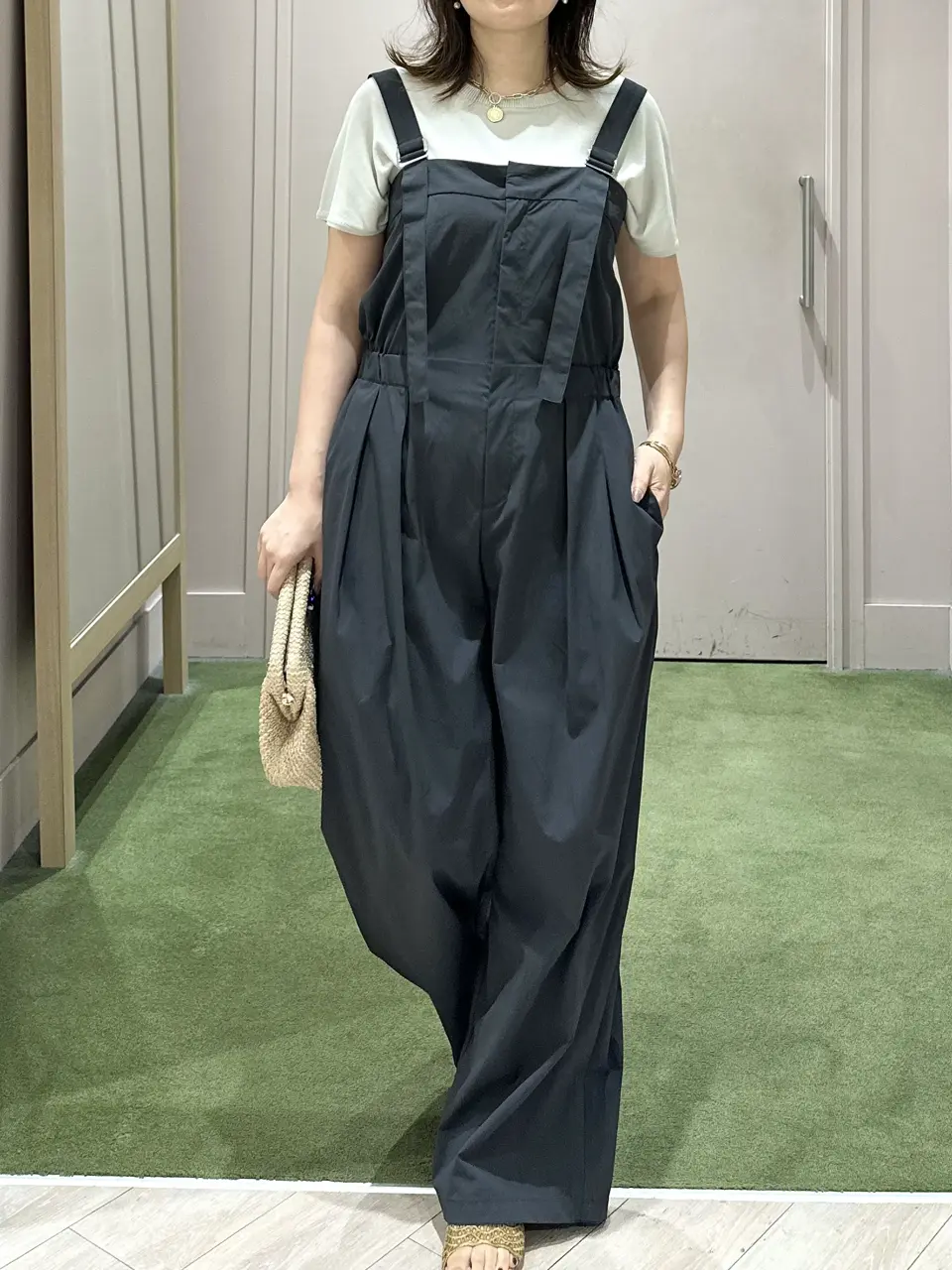 ANY フジコ コーディネート画像