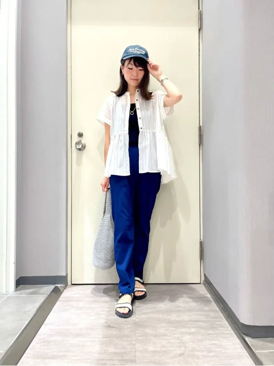 ANY 金井 コーディネート画像