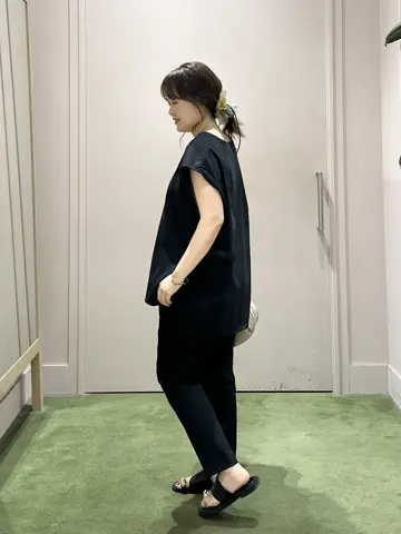 ANY フジコ コーディネート画像