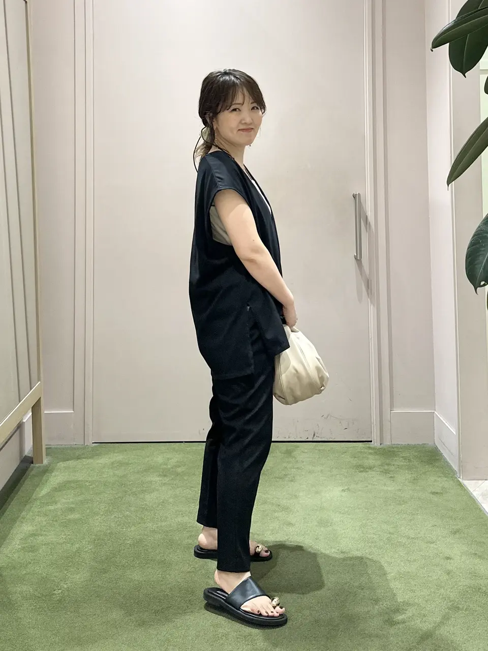 ANY フジコ コーディネート画像