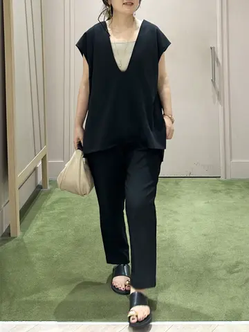 ANY フジコ コーディネート画像