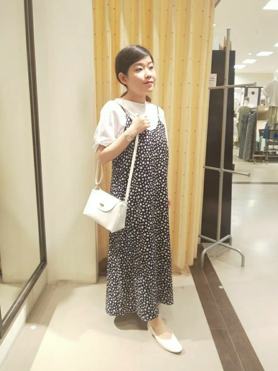 ANY 林 コーディネート画像