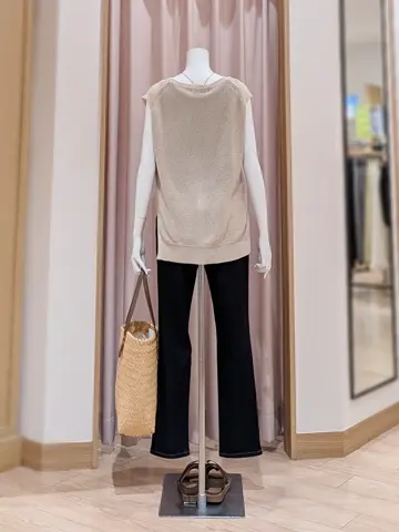 ANY 岩田 コーディネート画像