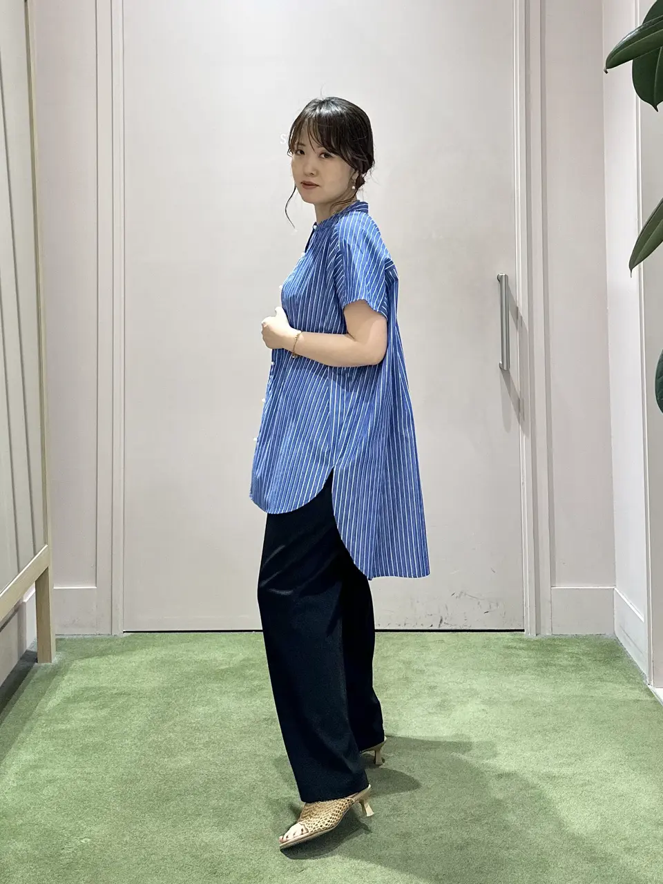 ANY フジコ コーディネート画像