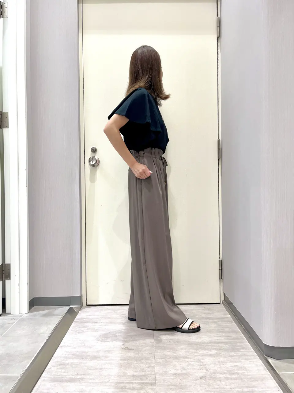 ANY 金井 コーディネート画像