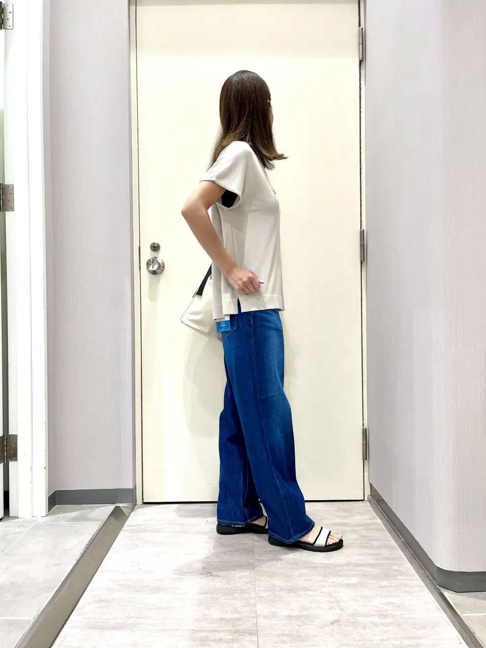 ANY 金井 コーディネート画像