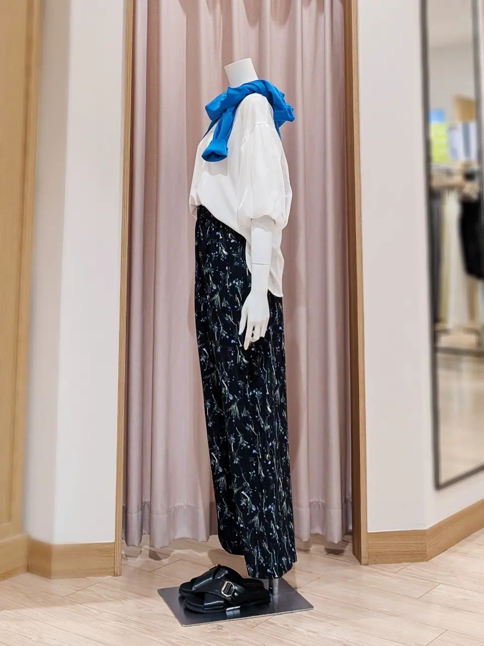 ANY 岩田 コーディネート画像