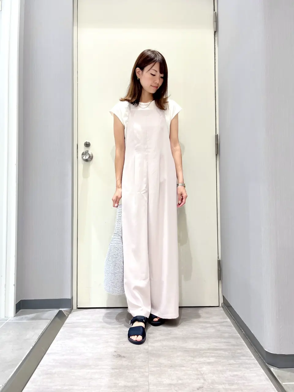 ANY 金井 コーディネート画像