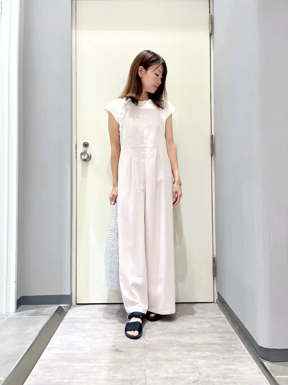 ANY 金井 コーディネート画像