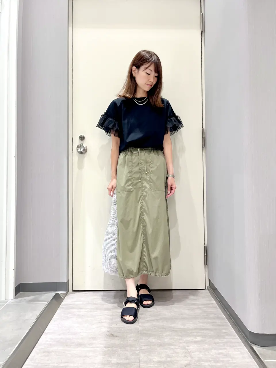 ANY 金井 コーディネート画像