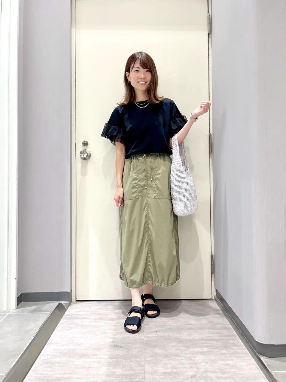 ANY 金井 コーディネート画像