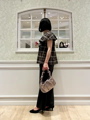 ANY SIS MIKA コーディネート画像