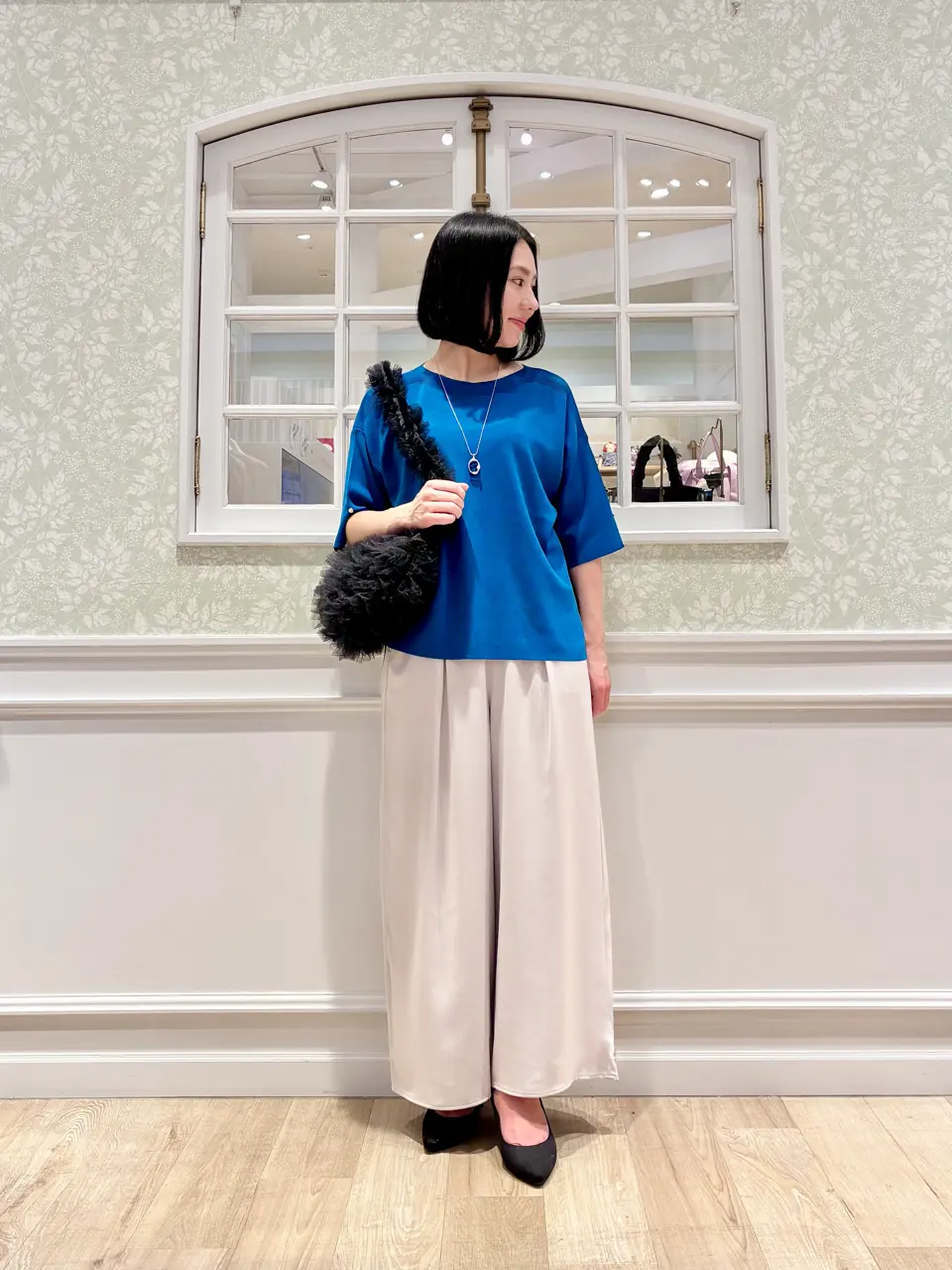 ANY SIS MIKA コーディネート画像