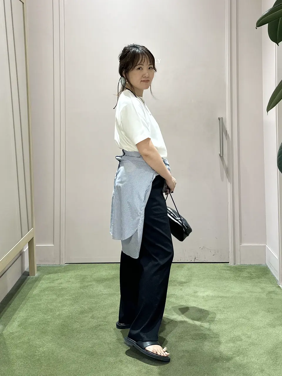 ANY フジコ コーディネート画像